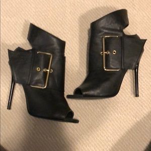 Sexy black open toe sandal